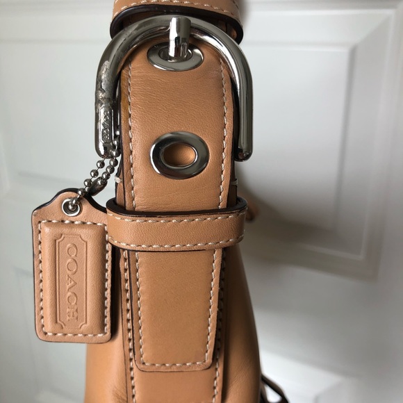 NWOT Coach Leather Purse - Picture 5 of 9